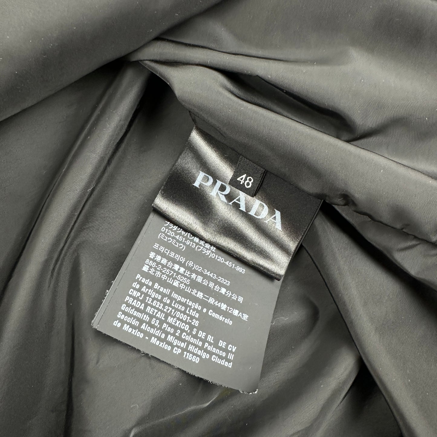 Prada Nylon Windbreaker (Str. M)