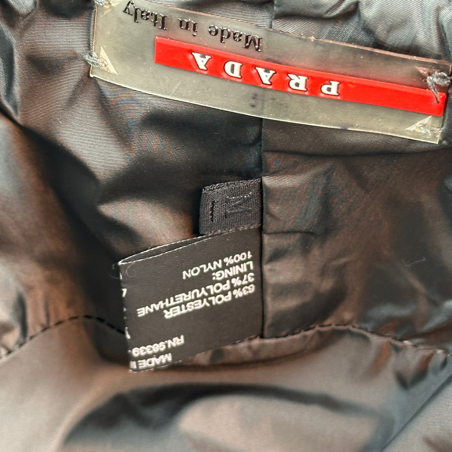 Prada Bucket Hat (Str. OS)