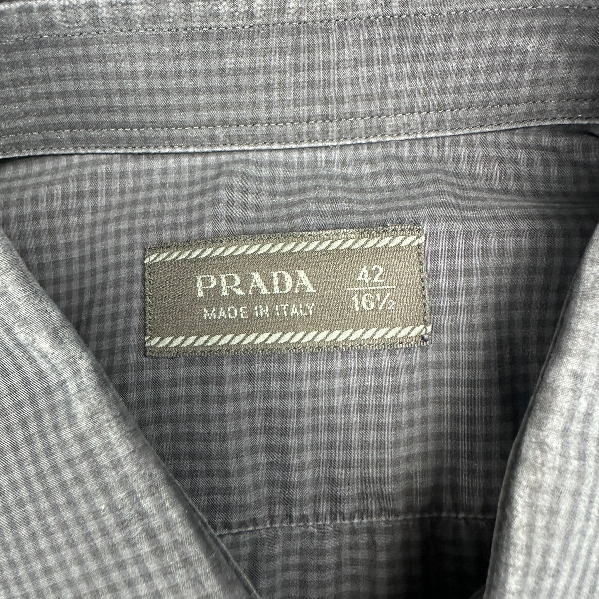 Prada Checkered Skjorte (Str. L)