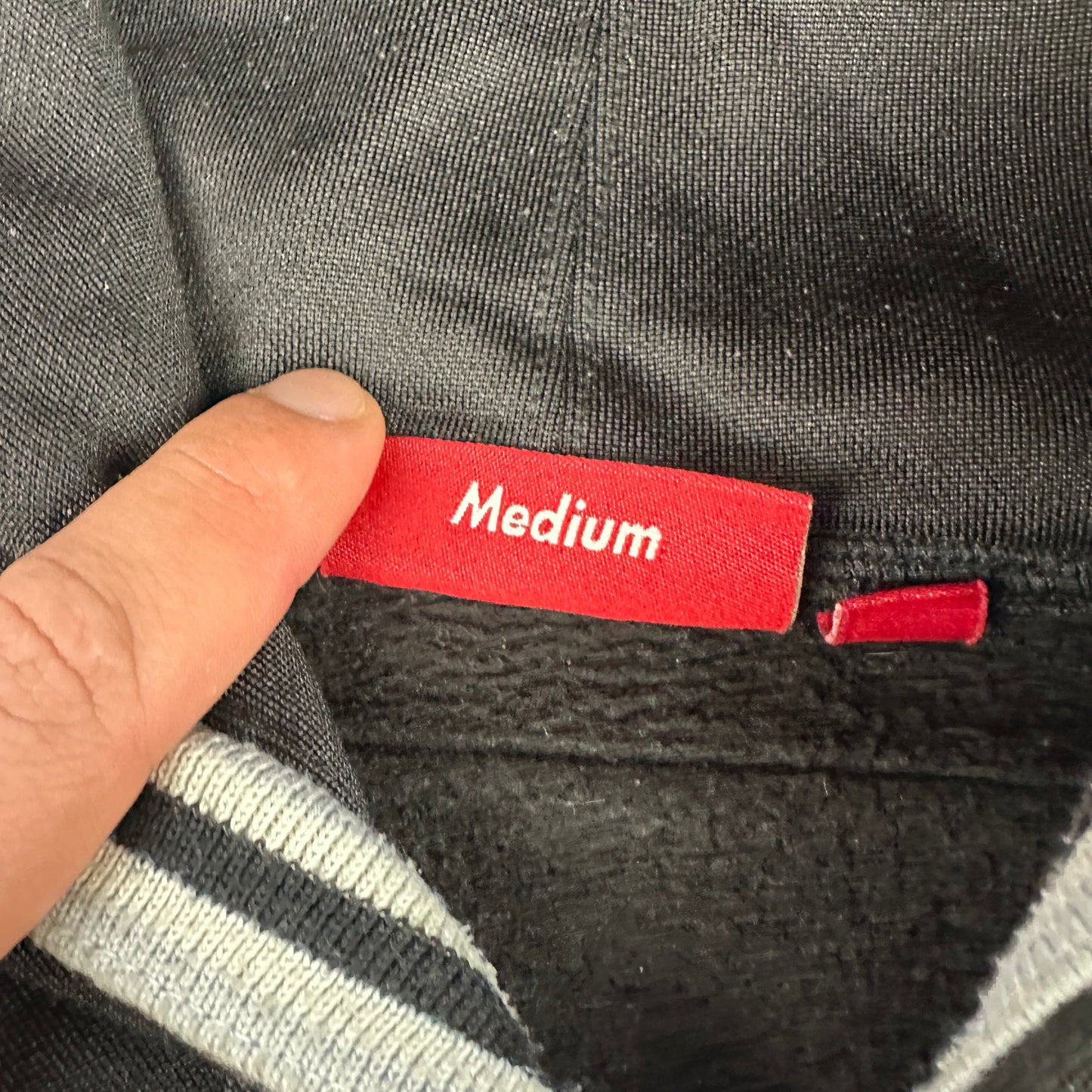 Supreme Football Jakke (Str. M)