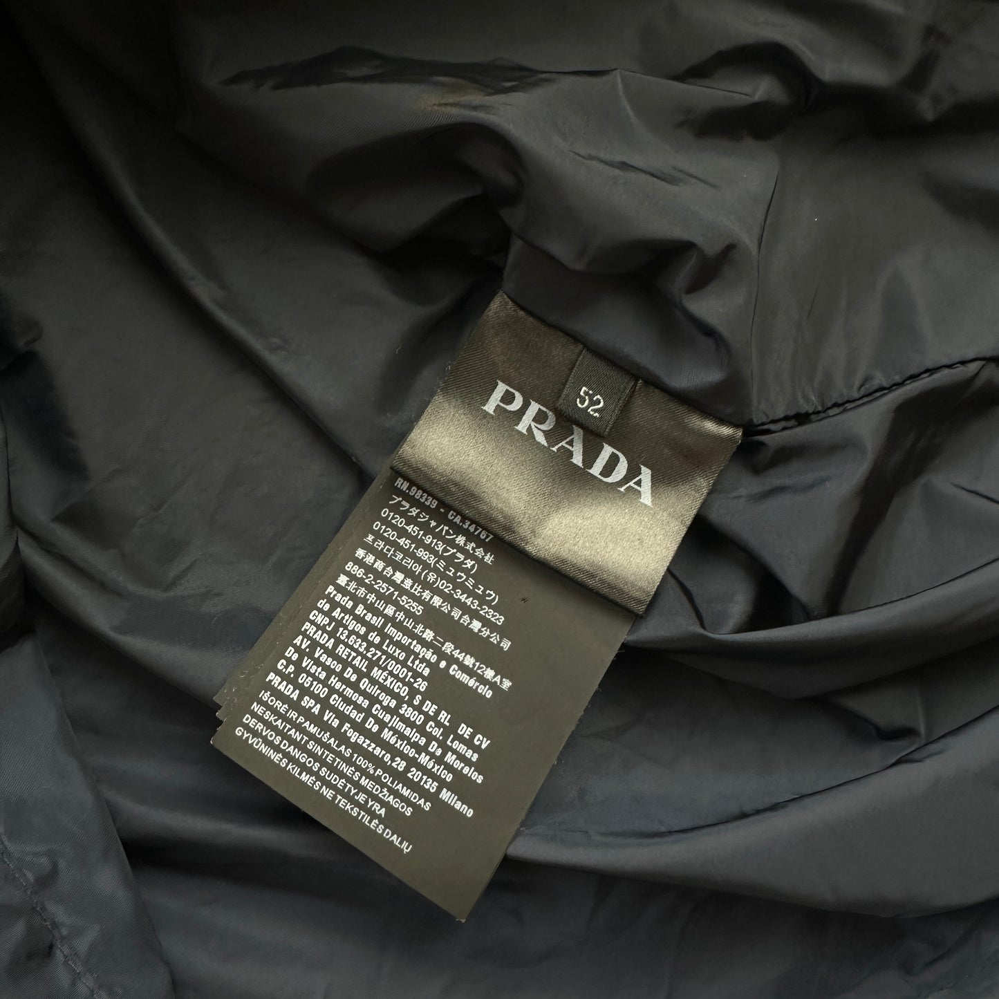 Prada Nylon Windbreaker (Str. L)