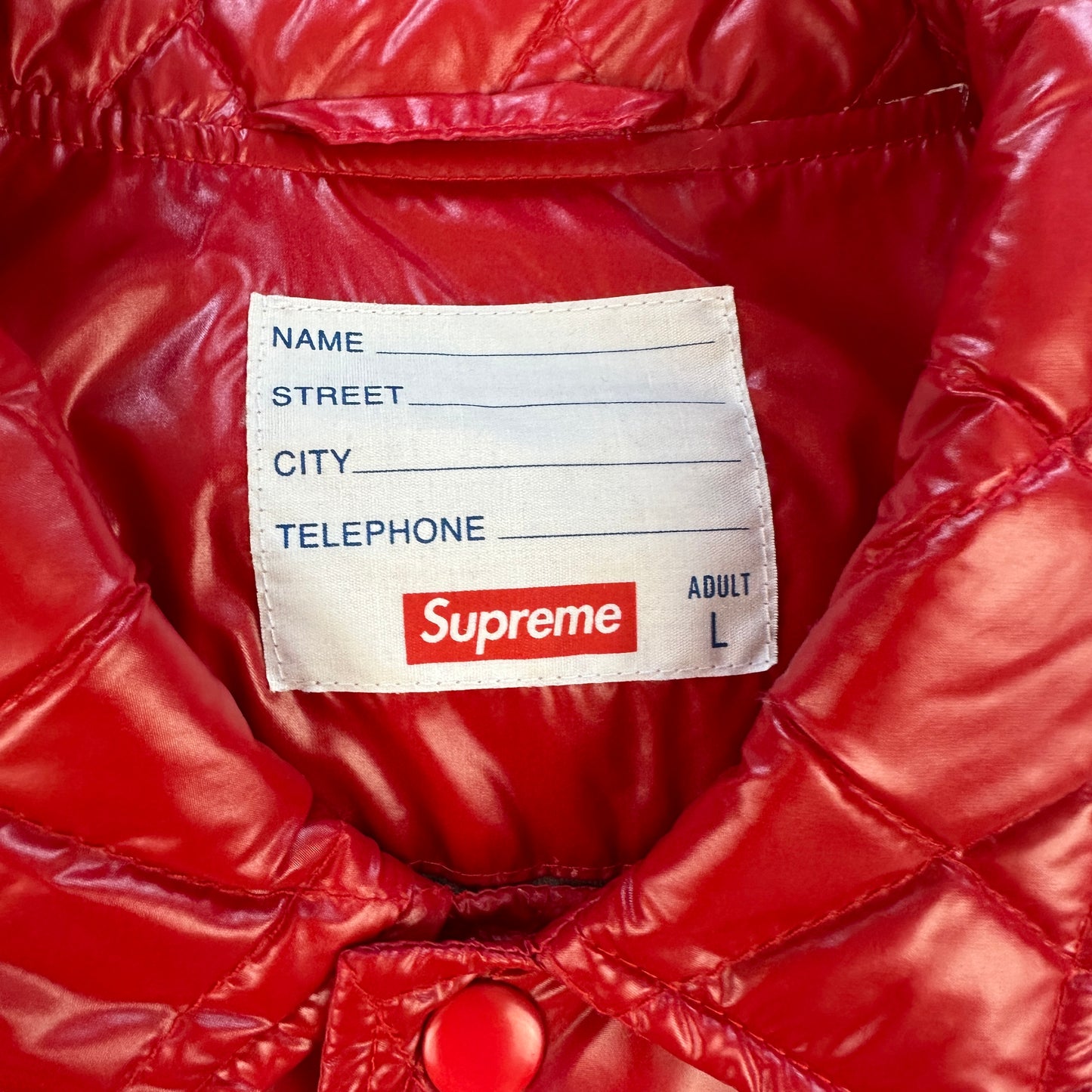 Supreme Arc Logo Quilted Jakke (Str. L)