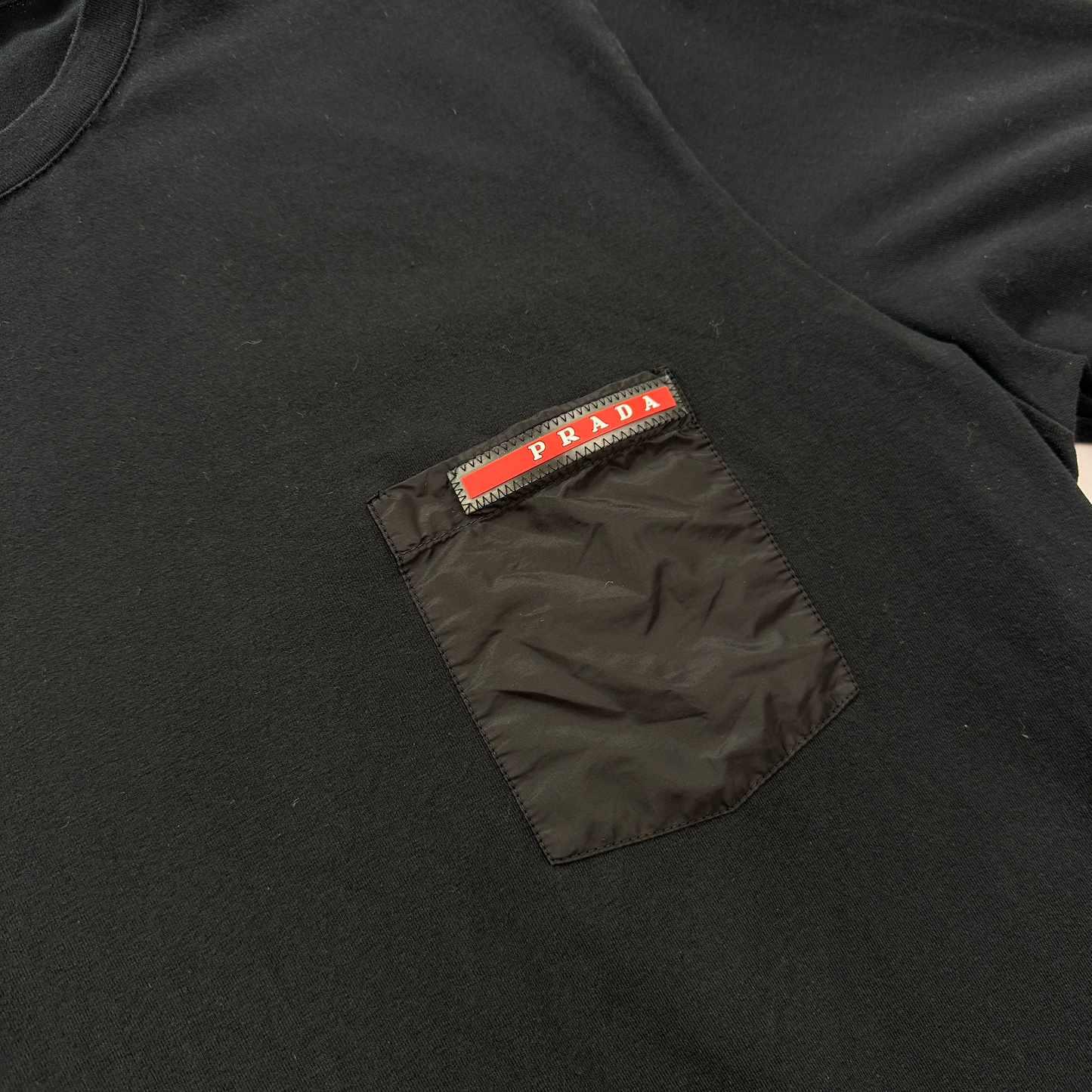 Prada Pocket T-shirt (Str. M)