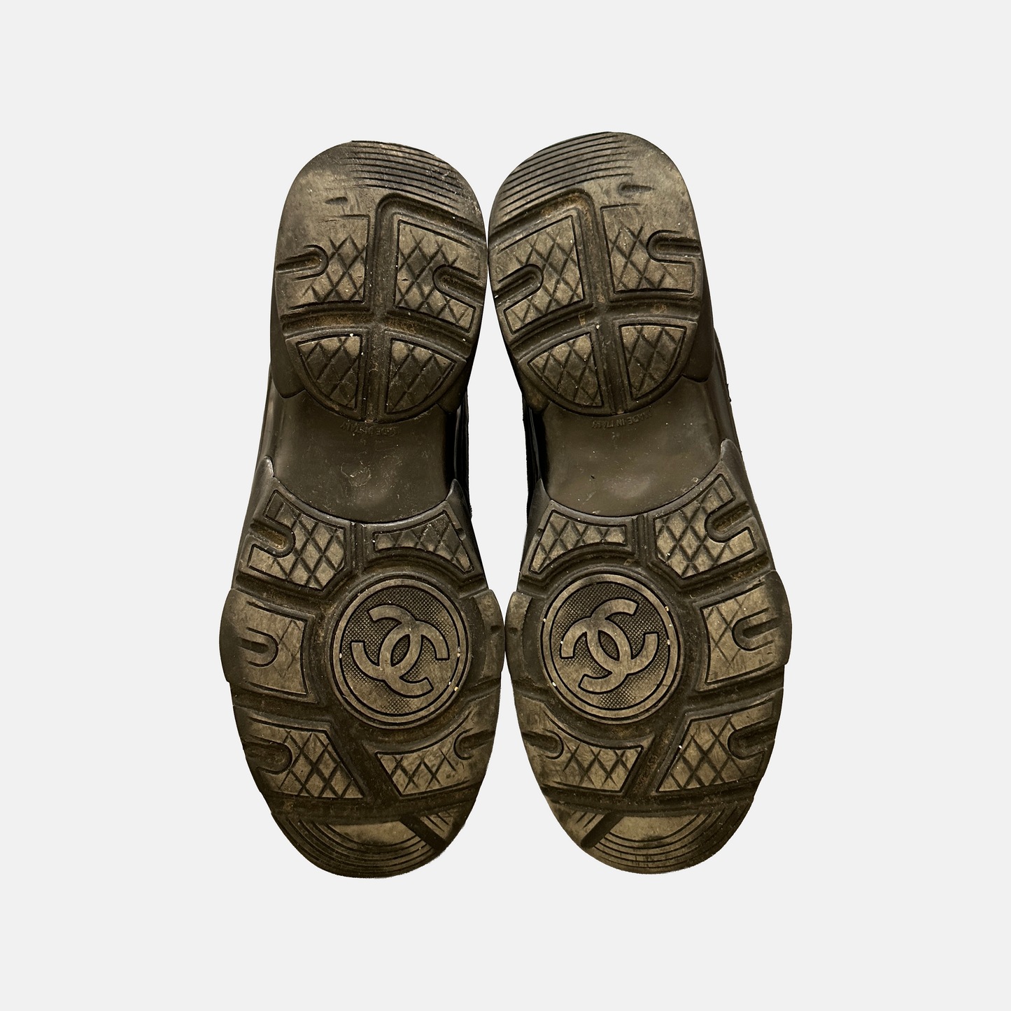 Chanel Uniform Sneakers (Str. 44)