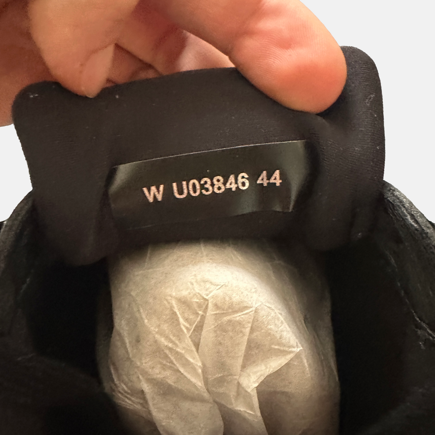 Chanel Uniform Sneakers (Str. 44)