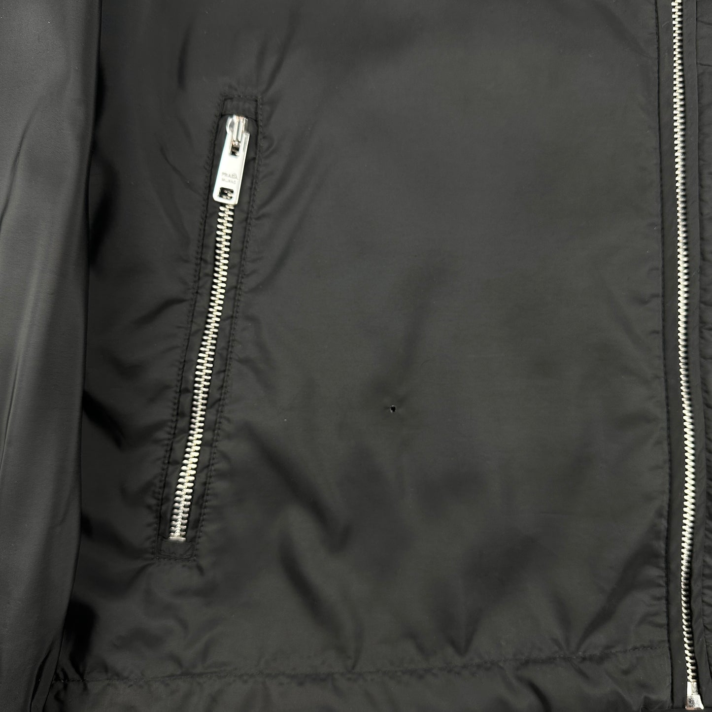 Prada Nylon Windbreaker (Str. M)