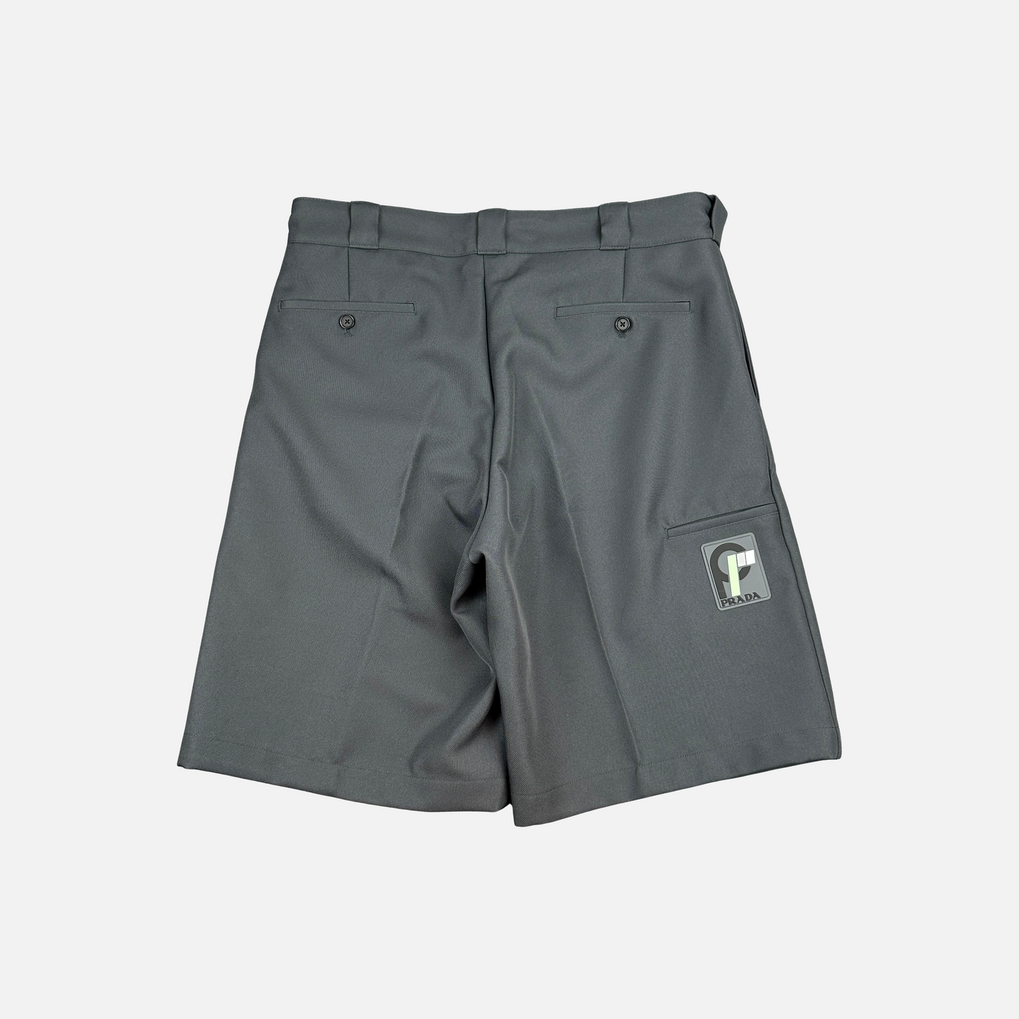 Prada Rubber Logo Shorts (Str. 32W)