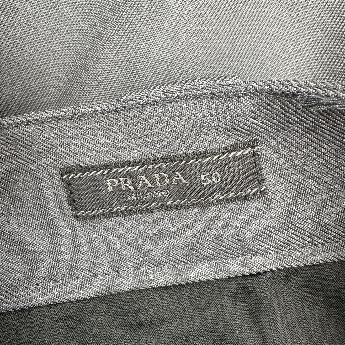 Prada Rubber Logo Shorts (Str. 32W)