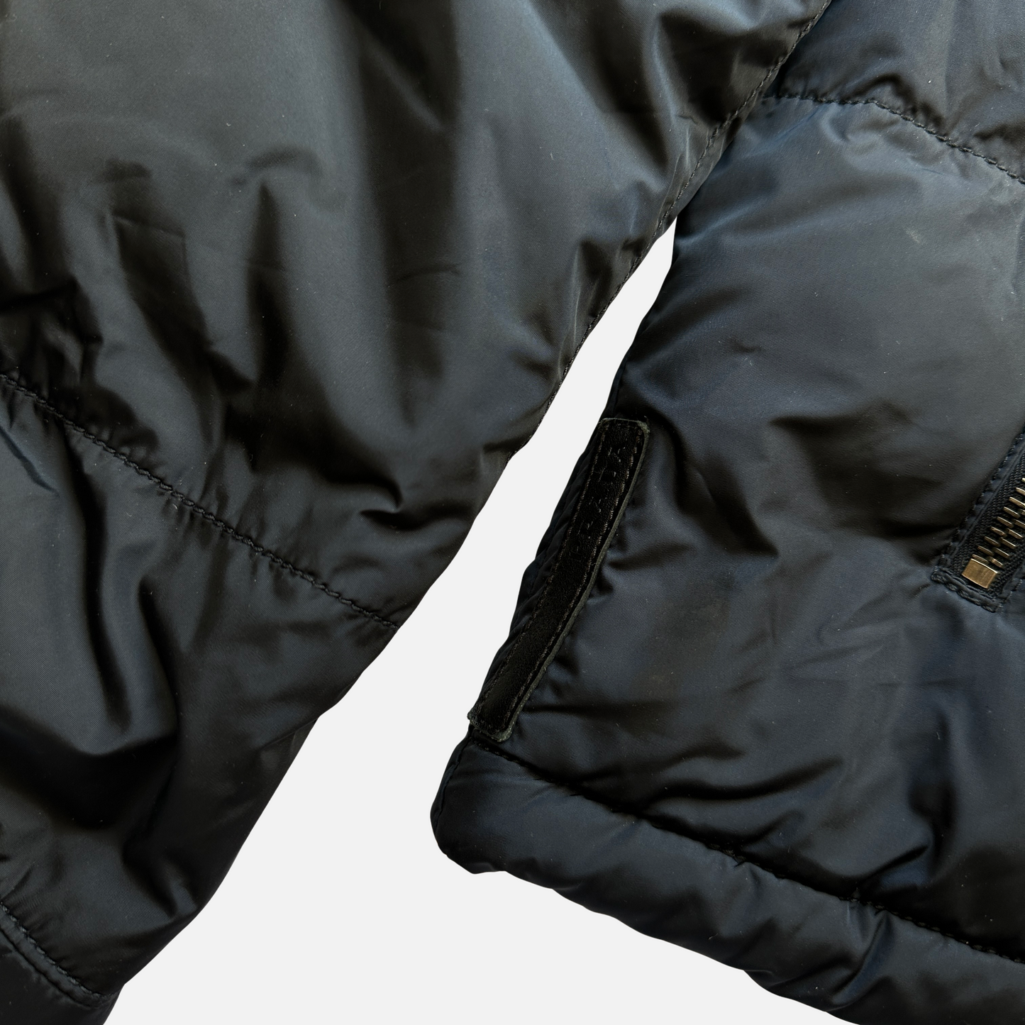 Prada Puffer Jakke (Str. M)
