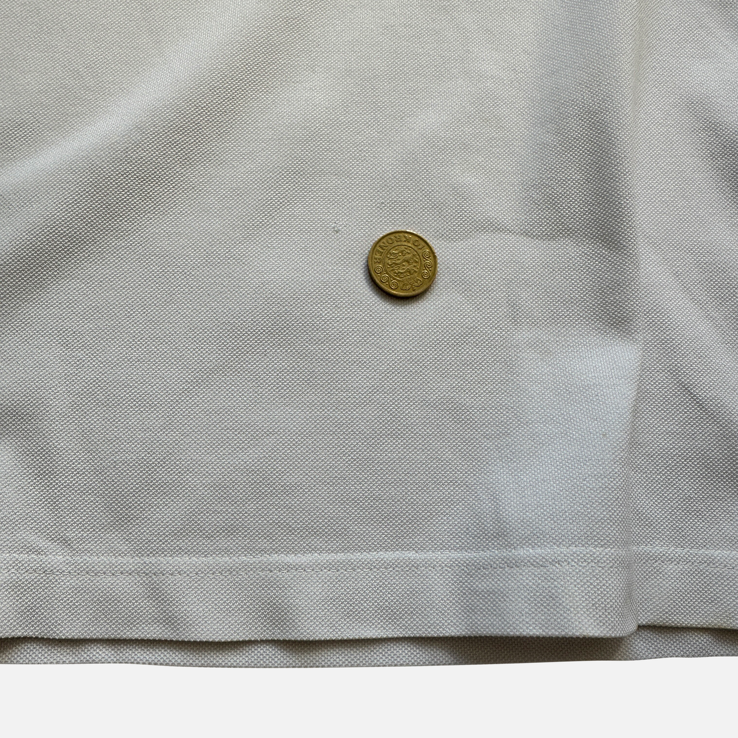 Prada Rubber Logo T-shirt (Str. L)
