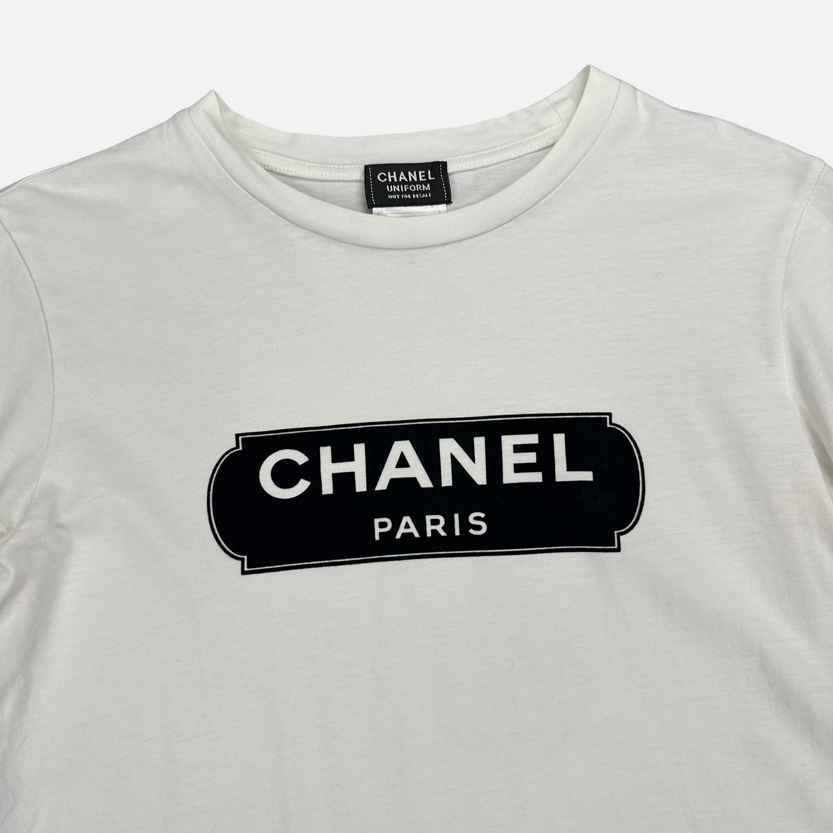 Chanel Uniform T-shirt (Str. XS)