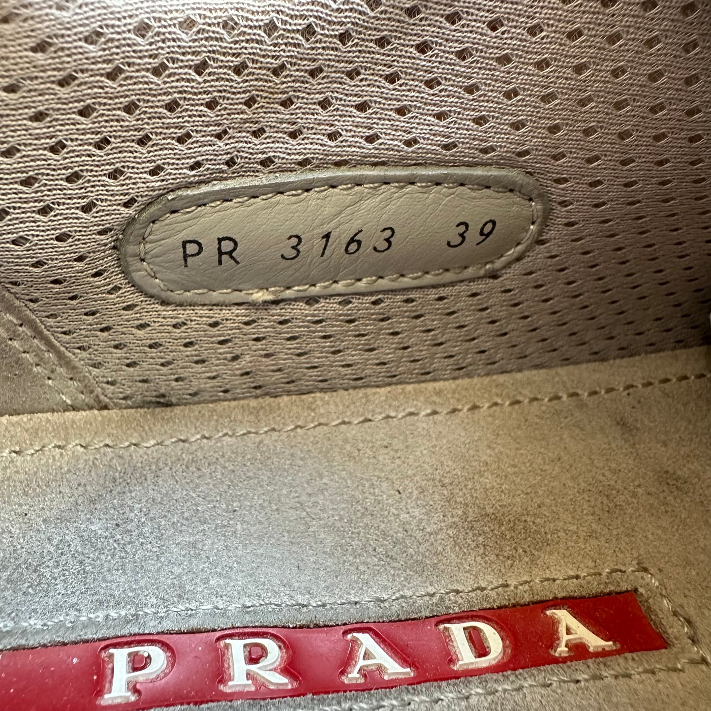 Prada America’s Cups (str. 40-42)