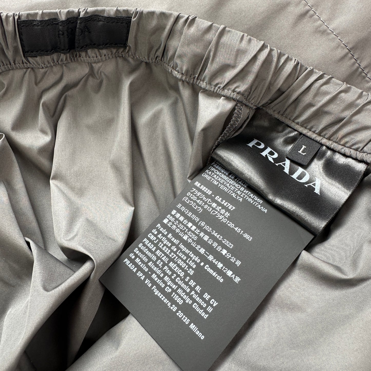 Prada Baggy Nylon Bukser (Str. 34W)