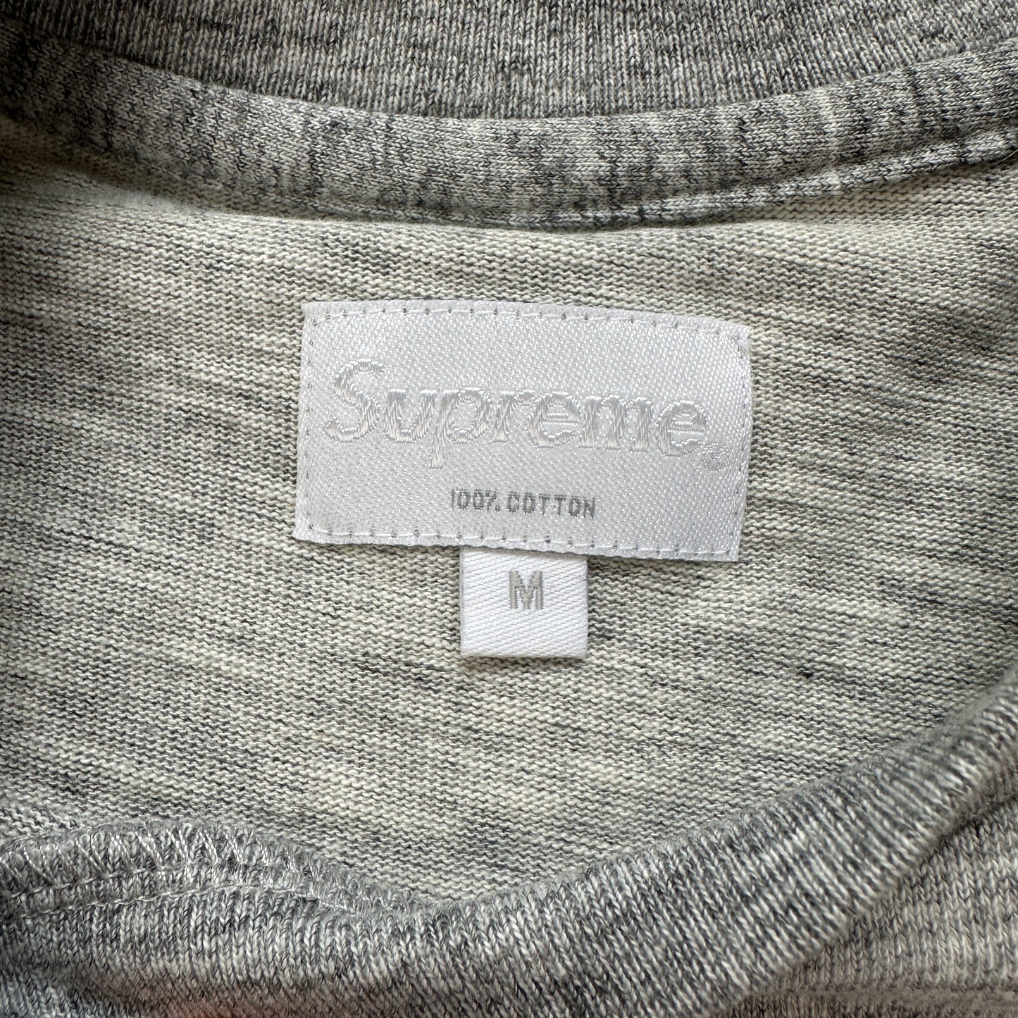 Supreme Reflective Logo L/S (Str. M)