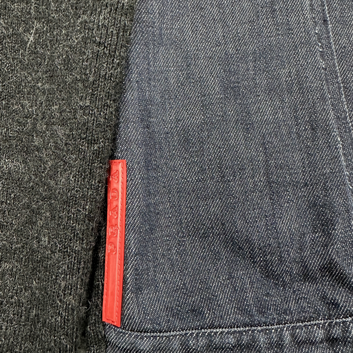 Prada Denim Zip Up (Str. M)