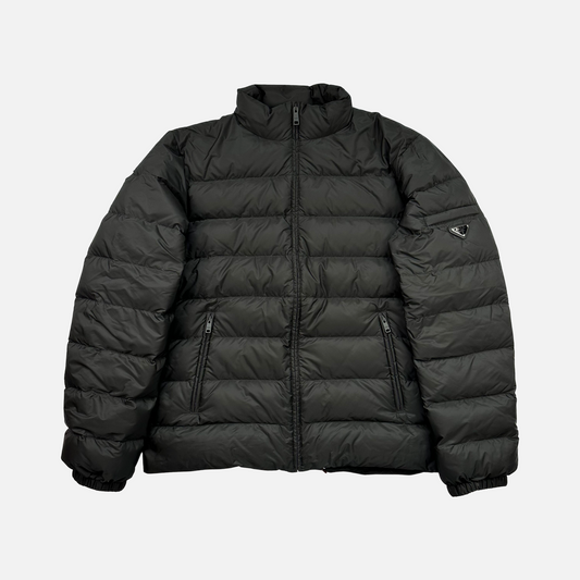 Prada Puffer Jakke (Str. XL)