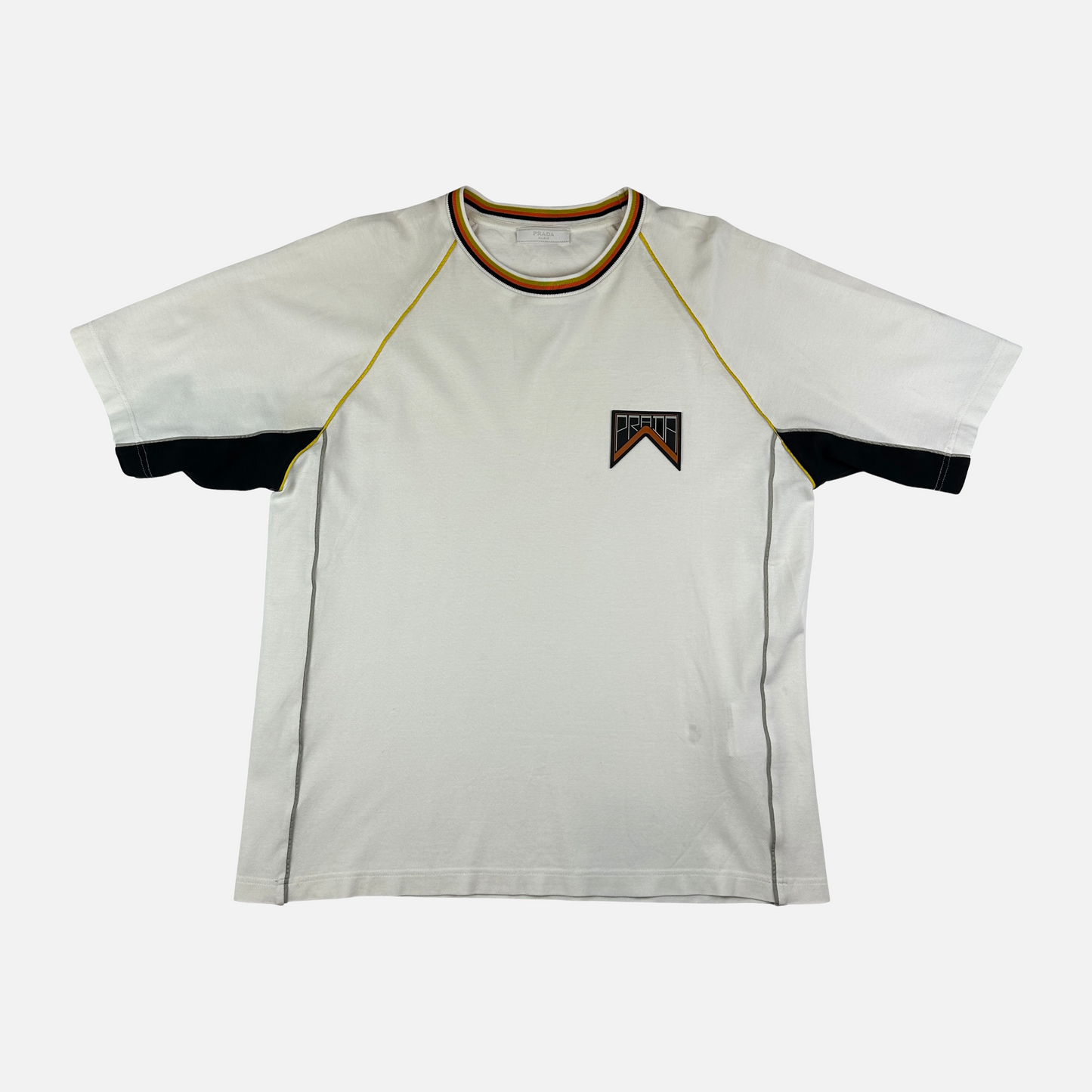 Prada Rubber Logo T-shirt (Str. M)