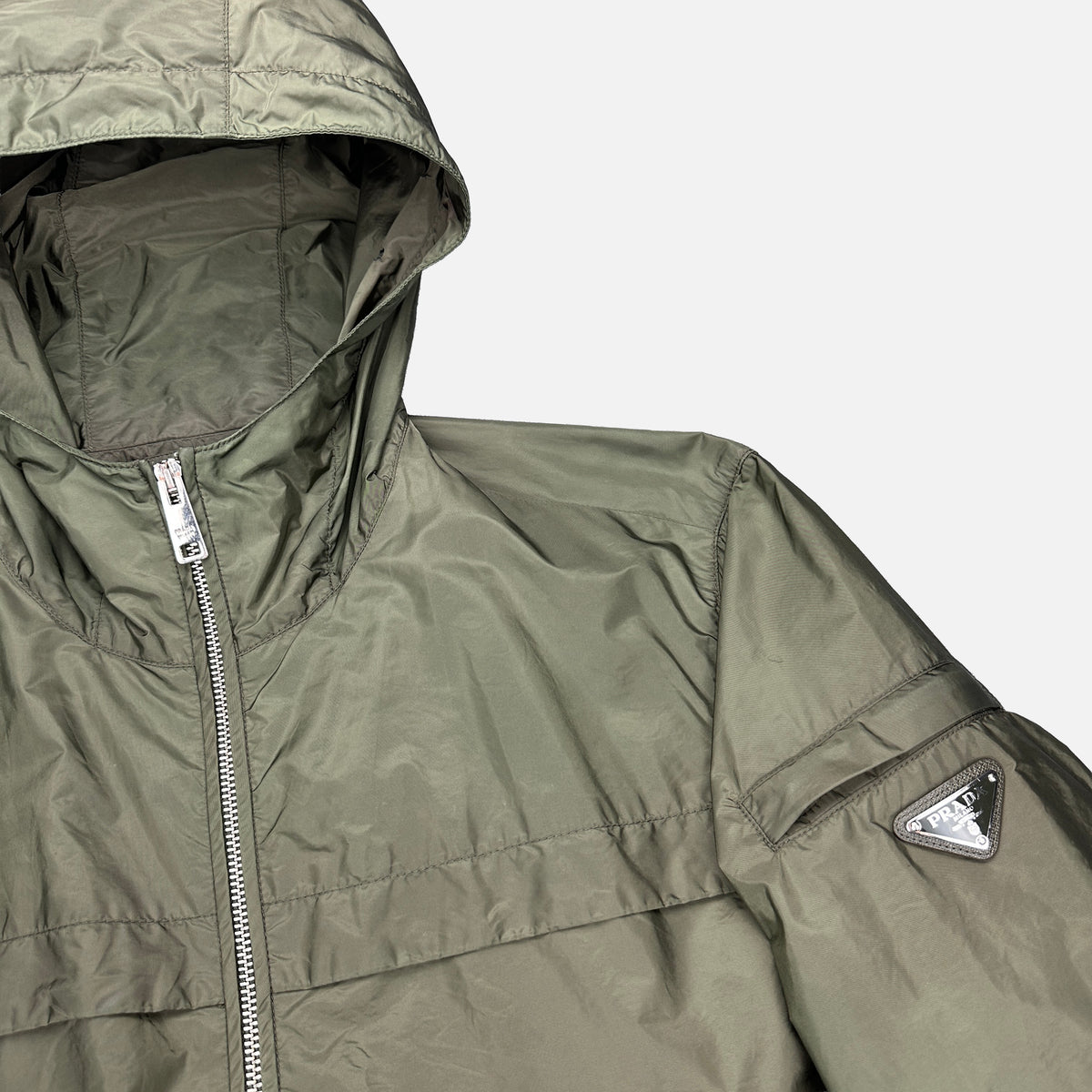 Prada Nylon Windbreaker (Str. M)