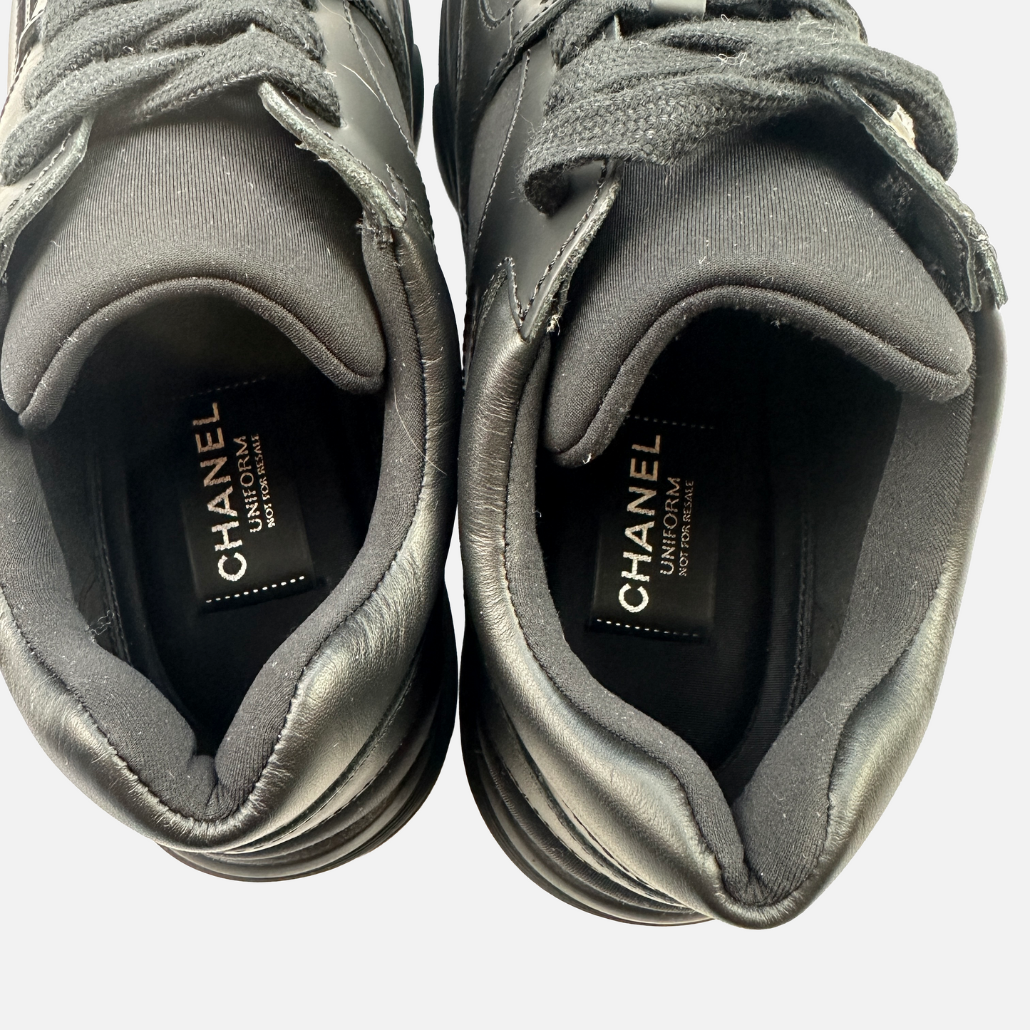 Chanel Uniform Sneakers (Str. 39)