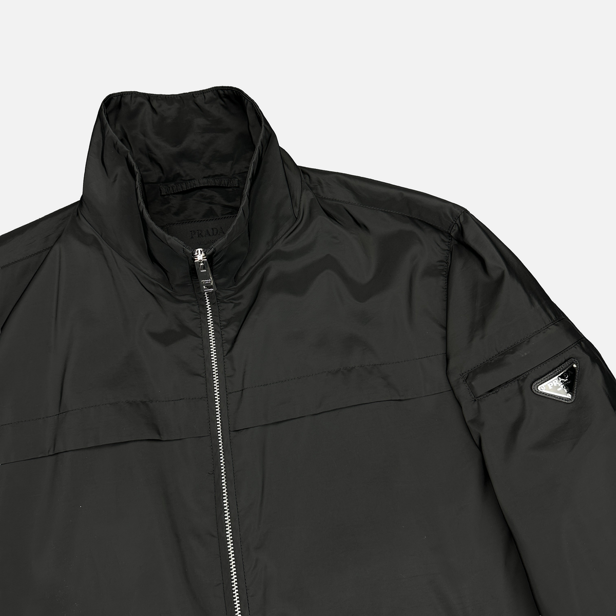 Prada Nylon Windbreaker (Str. M)