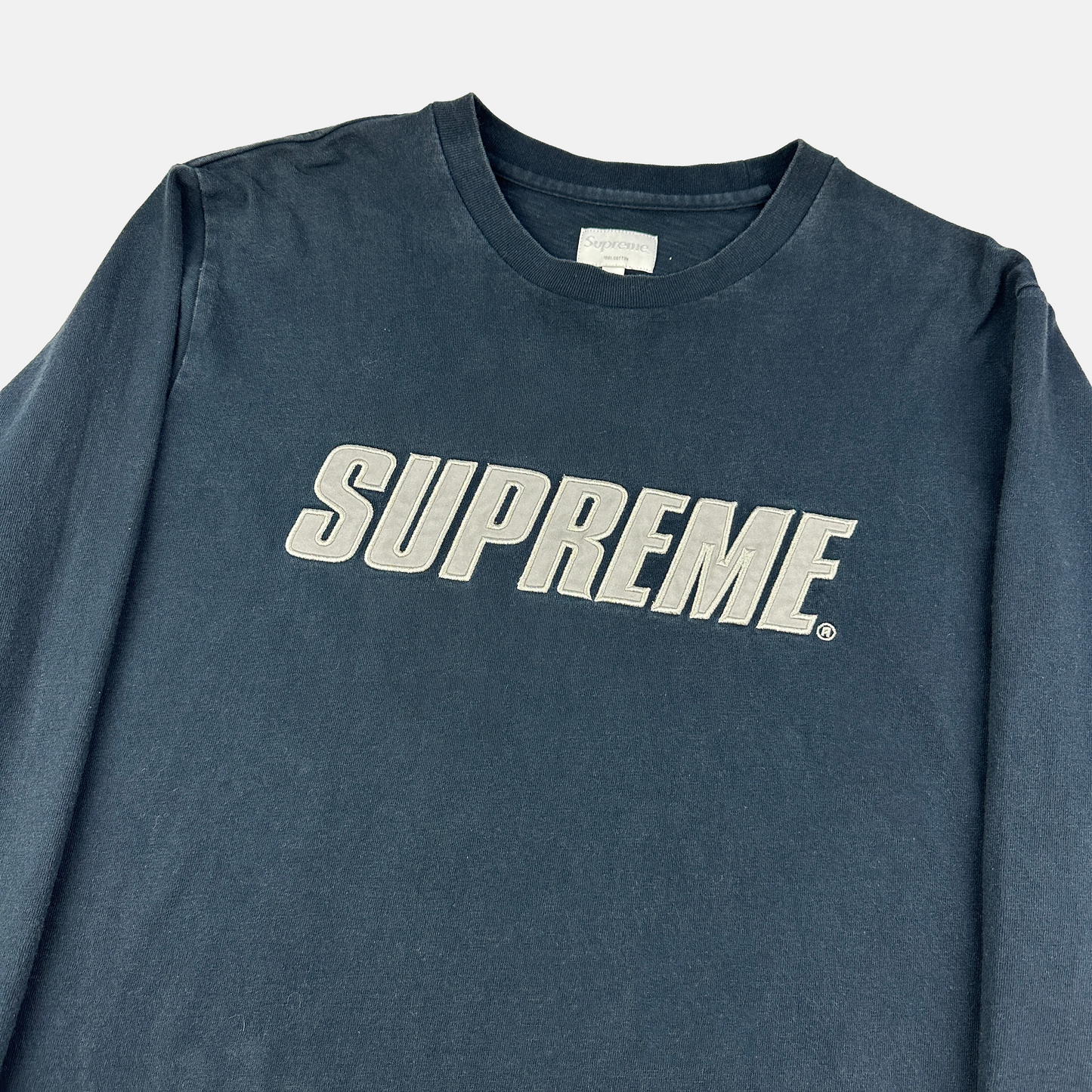 Supreme Reflective Logo L/S (Str. L)