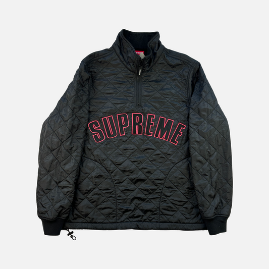 Supreme Arc Logo Quilted Jakke (Str. S)