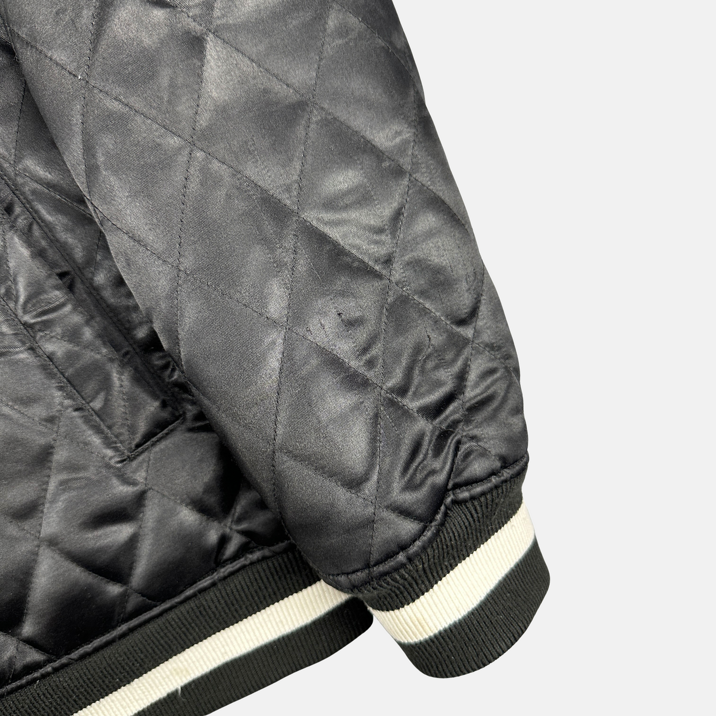 Supreme Quilted Satin Varsity Jakke (Str. M)