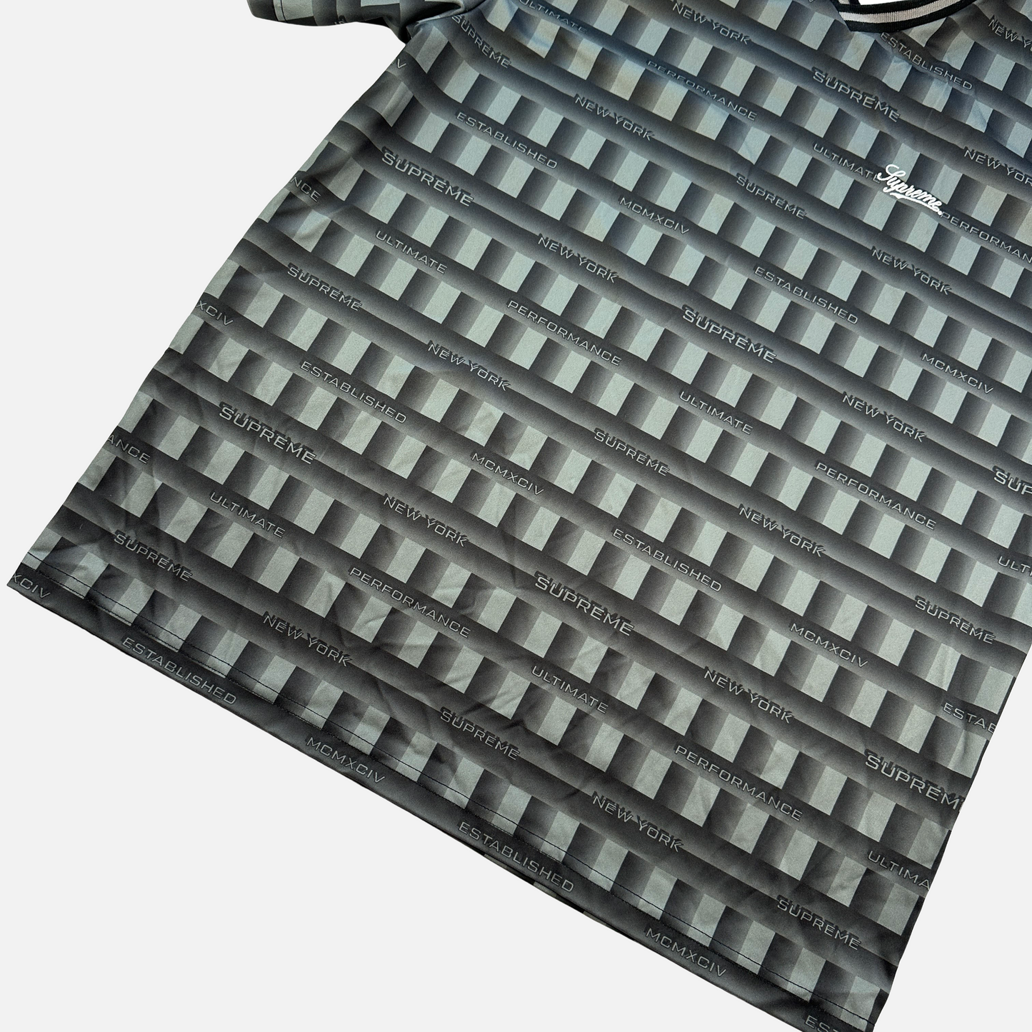 Supreme Grid Soccer Jersey (Str. M)