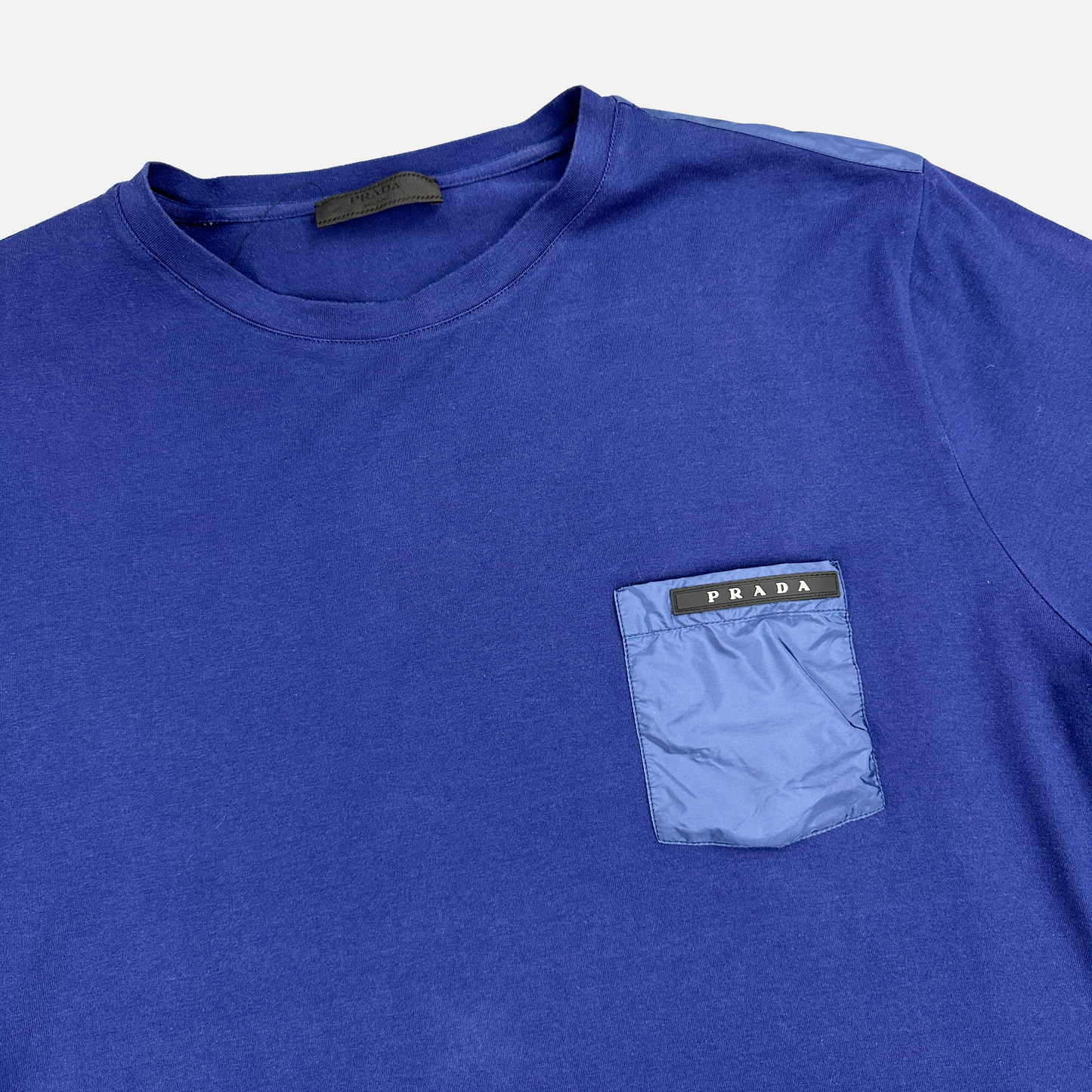 Prada Pocket T-shirt (Str. L)